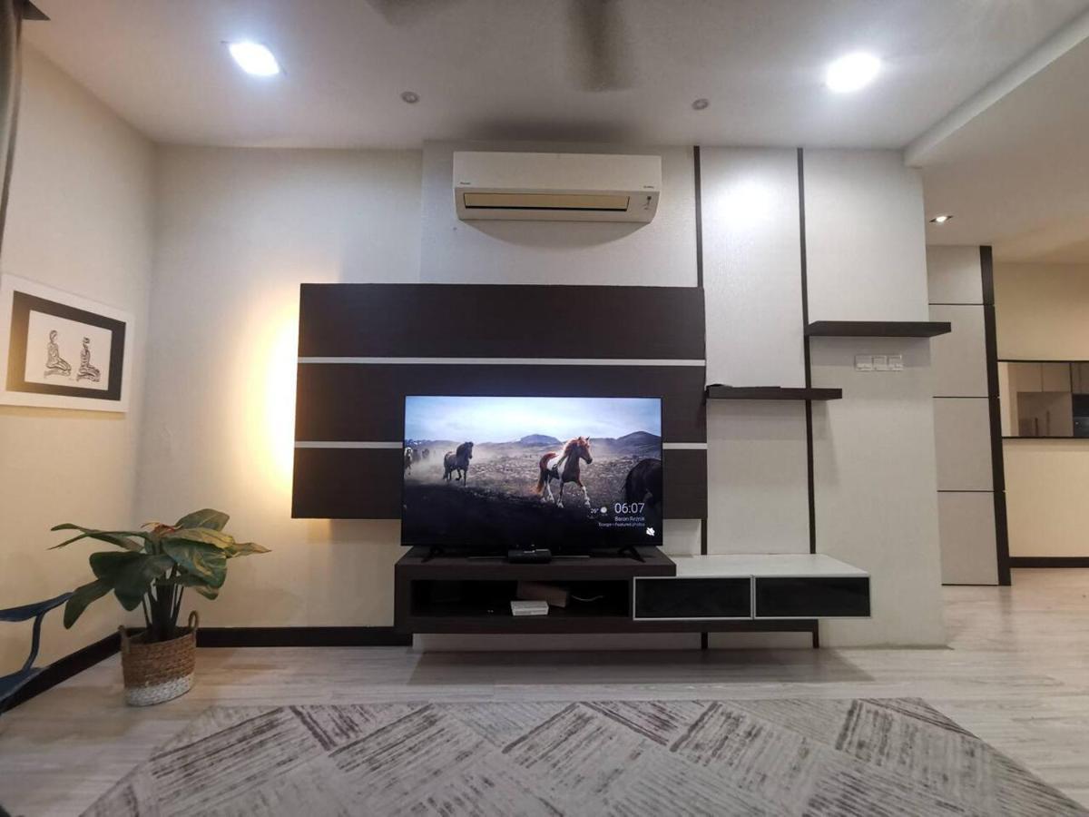 Enarahomes Shah Alam Luaran gambar