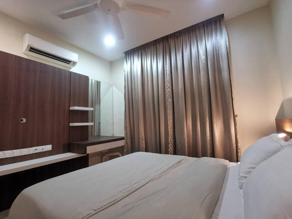 Enarahomes Shah Alam Luaran gambar