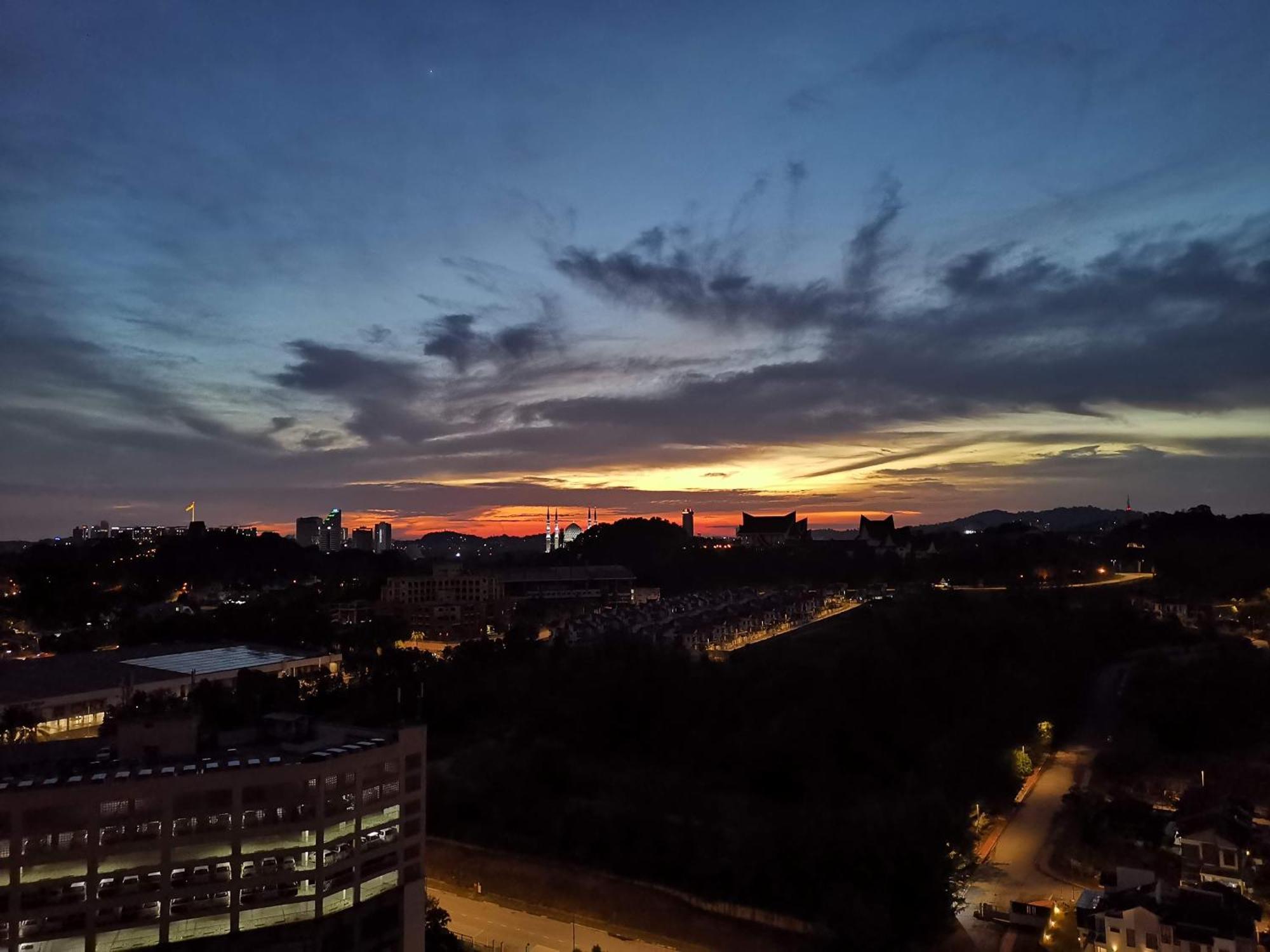 Enarahomes Shah Alam Luaran gambar