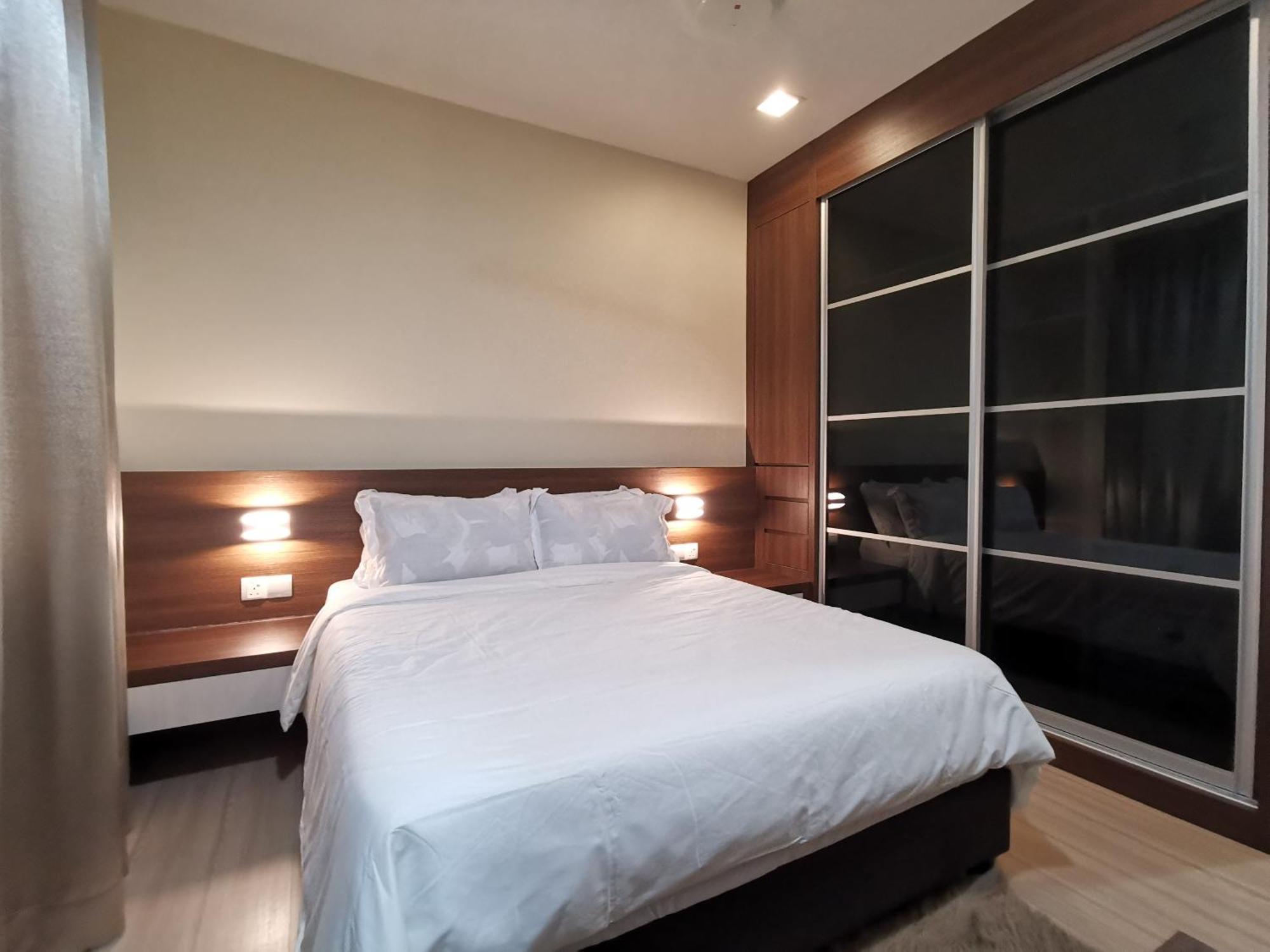 Enarahomes Shah Alam Luaran gambar
