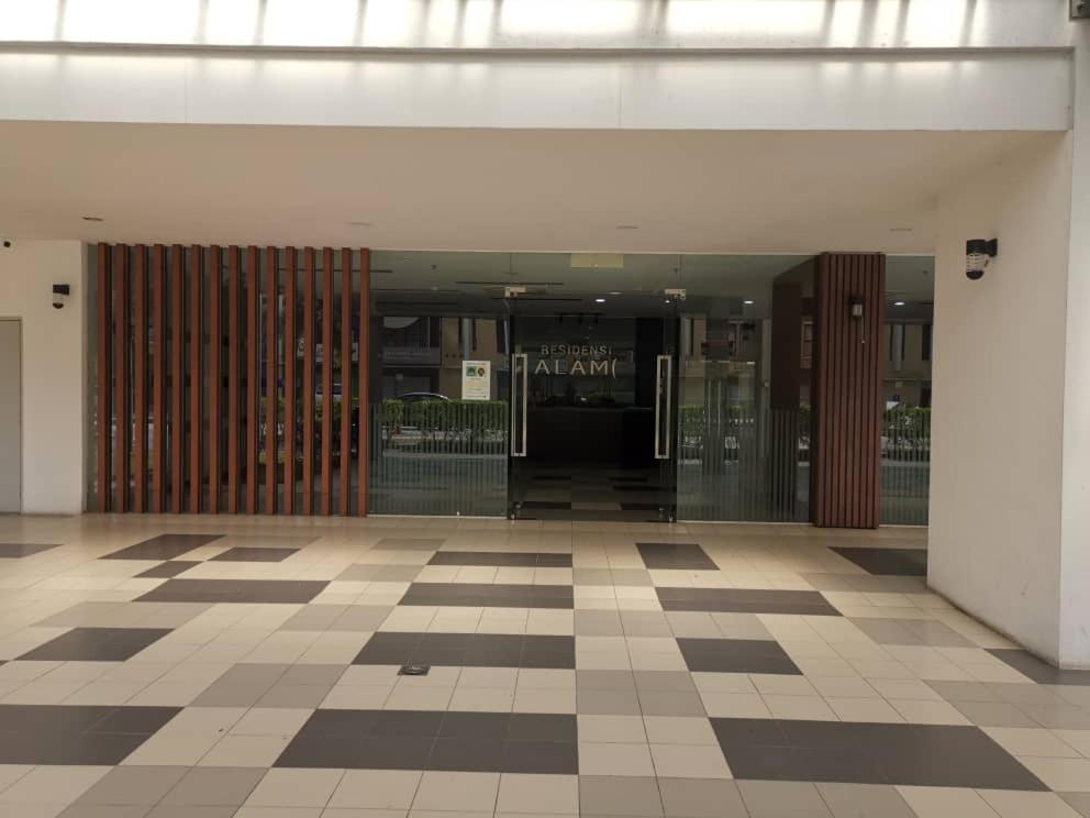 Enarahomes Shah Alam Luaran gambar