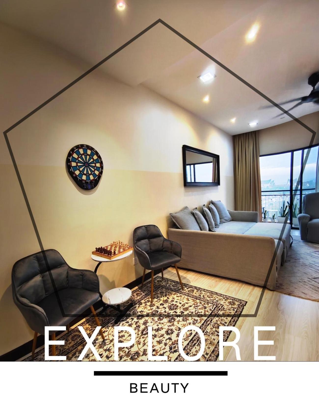 Enarahomes Shah Alam Luaran gambar